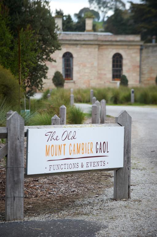 Hotel The Old Mount Gambier Gaol Exterior foto