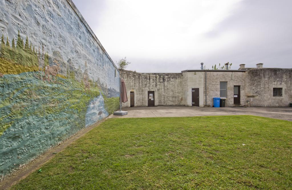 Hotel The Old Mount Gambier Gaol Exterior foto