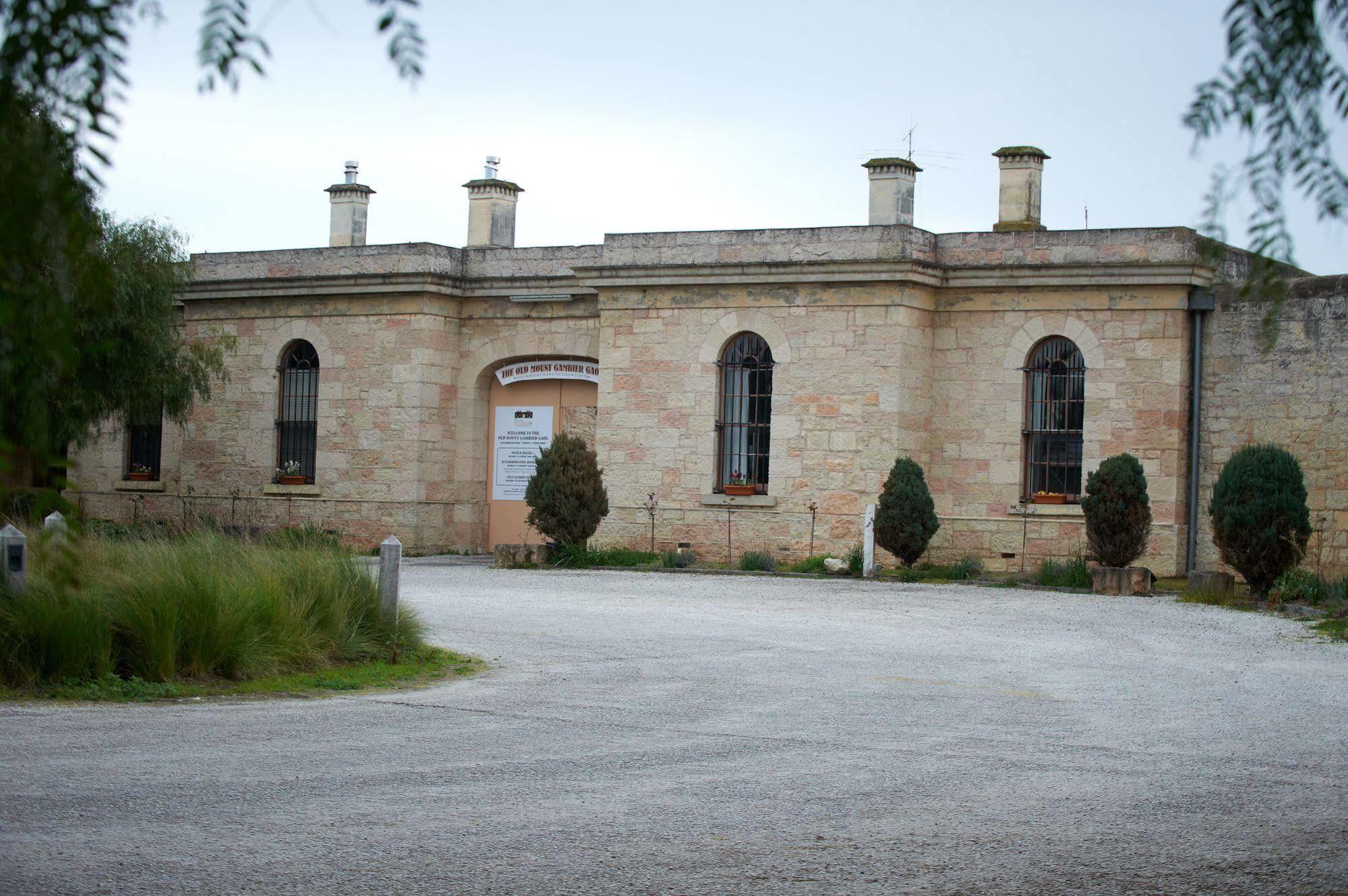 Hotel The Old Mount Gambier Gaol Exterior foto