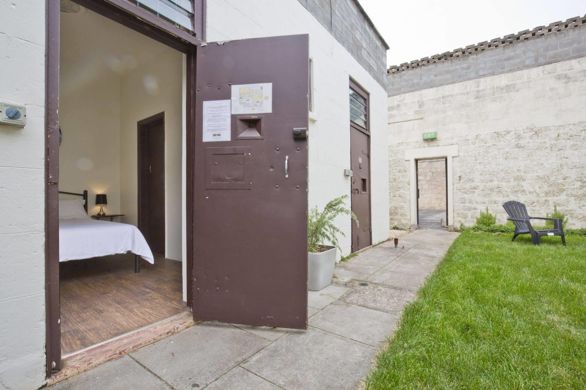 Hotel The Old Mount Gambier Gaol Exterior foto